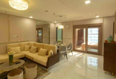Bán Căn Hộ 2 Phòng Ngủ 94m2 LM81-07.02 View Trực Diện Quận 1